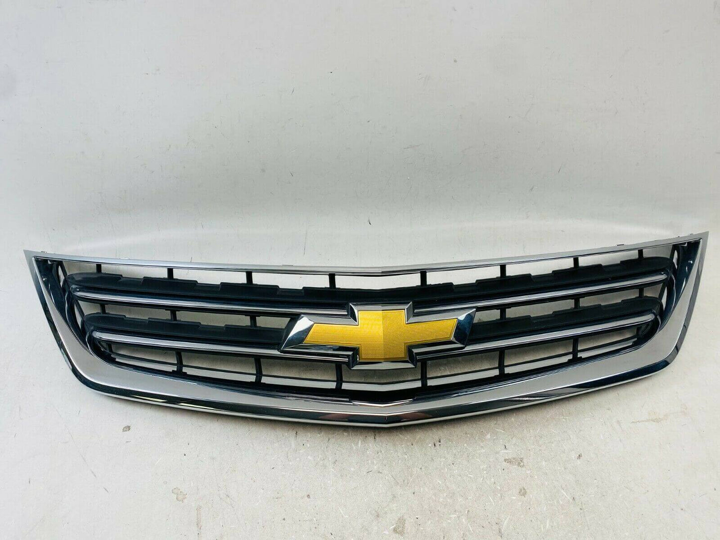 Used OEM 2014-2020 Chevrolet Impala Upper Front Grille Chrome OEM