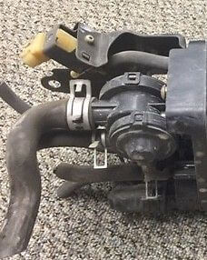 Used OEM 2000-2001 Toyota Avalon Solara Fuel Vapor EVAP Canister 6-Cylinder OEM