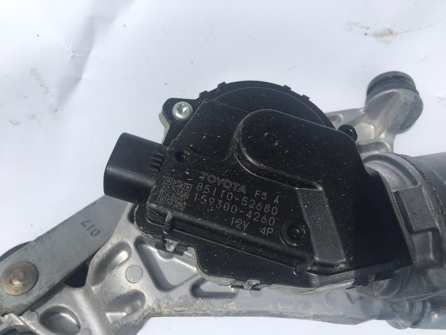 Used OEM 2012-2015 Toyota Prius C Windshield Wiper Motor and Linkage Assembly OEM