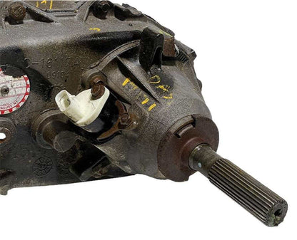 Used OEM 1997-2002 Jeep Wrangler Cherokee Transfer Case 2.5L Manual 4 Cylinder OEM