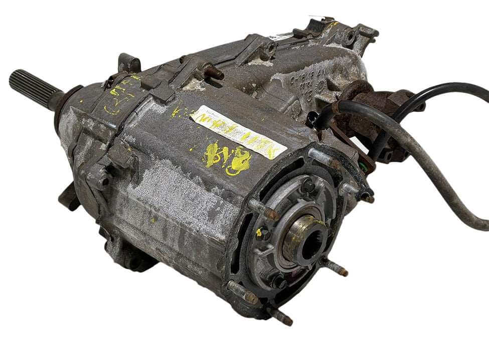 Used OEM 1997-2002 Jeep Wrangler Cherokee Transfer Case 2.5L Manual 4 Cylinder OEM