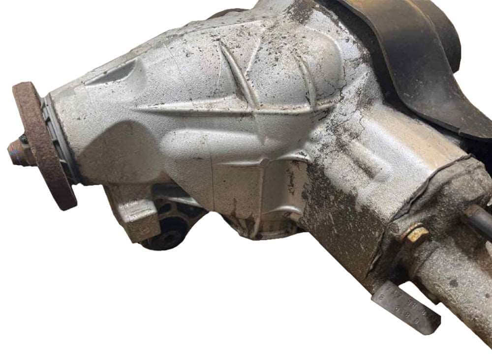 Used OEM 1997-2004 Ford F-150 F-250 Expedition Navigator Front Axle Carrier 3.73 Ratio OEM