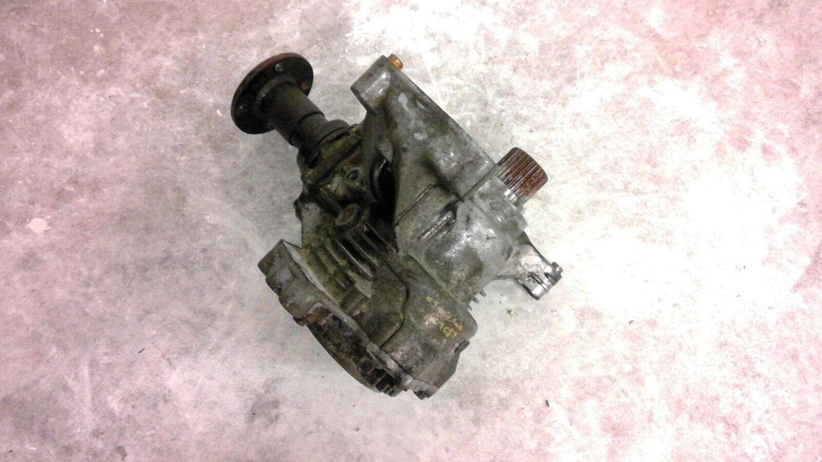 Used OEM 2005-2007 Nissan Murano Transfer Case Front Differential Assembly OEM