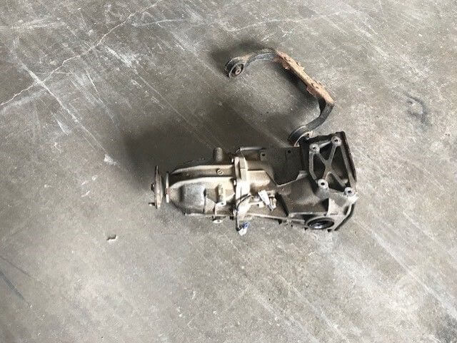 Used OEM 2007-2012 Mazda CX-7 CX-9 Rear Axle Differential Assembly AWD OEM