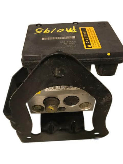 Used OEM 2005-2007 Toyota Sequoia ABS Anti-Lock Brake Pump Module Assembly OEM
