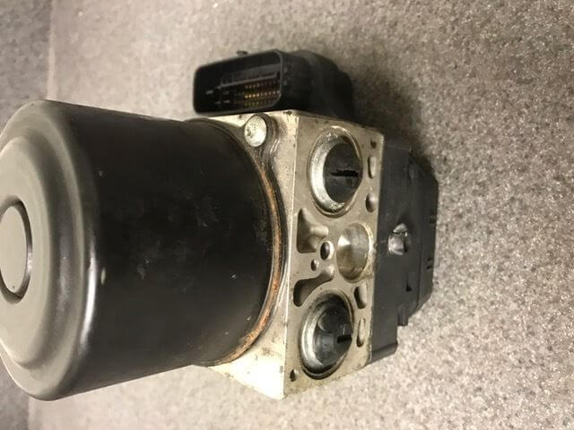 Used OEM 2006-2011 Lexus GS350 IS350 ABS Anti-Lock Brake Pump Actuator Assembly OEM