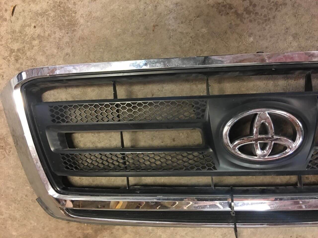 Used OEM 2009-2013 Toyota Tundra SR5 Upper Grille Chrome Black OEM