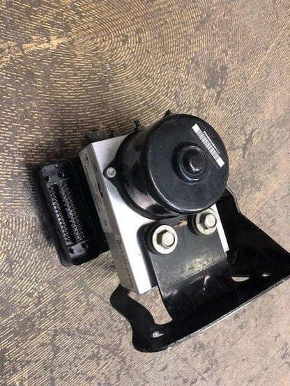 Used OEM 2003-2004 Toyota Sequoia Anti-Lock Brake Pump ABS Actuator OEM