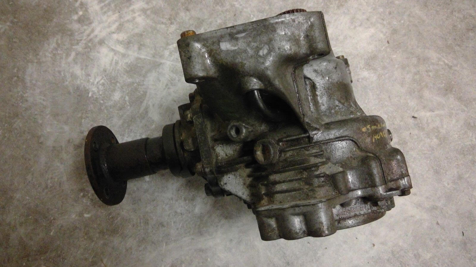 Used OEM 2005-2007 Nissan Murano Transfer Case Front Differential Assembly OEM