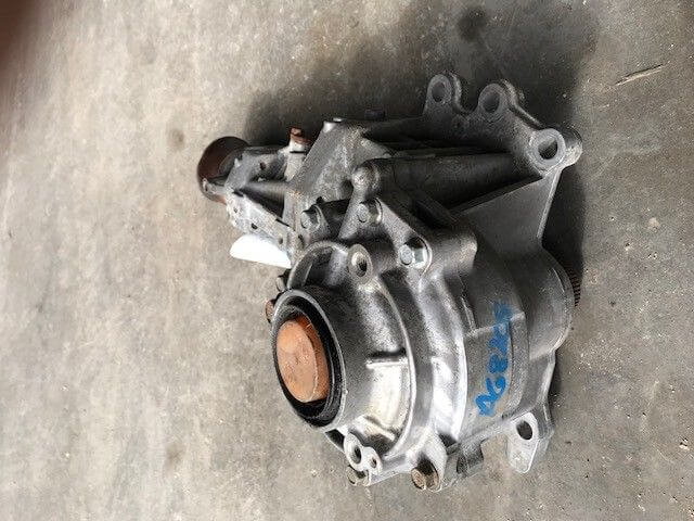 Used OEM 2007-2008 Mitsubishi Outlander Transfer Case Differential Assembly OEM