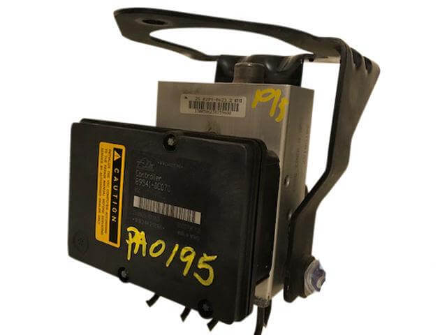 Used OEM 2005-2007 Toyota Sequoia ABS Anti-Lock Brake Pump Module Assembly OEM