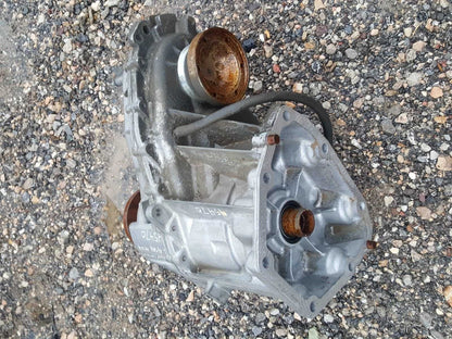 Used OEM 2002-2005 Ford Explorer Mercury Mountaineer Front Transfer Case Assembly OEM
