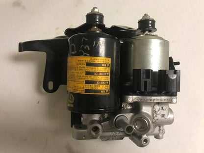 Used OEM 2010-2015 Toyota Prius ABS Brake Pump Actuator Control Module OEM