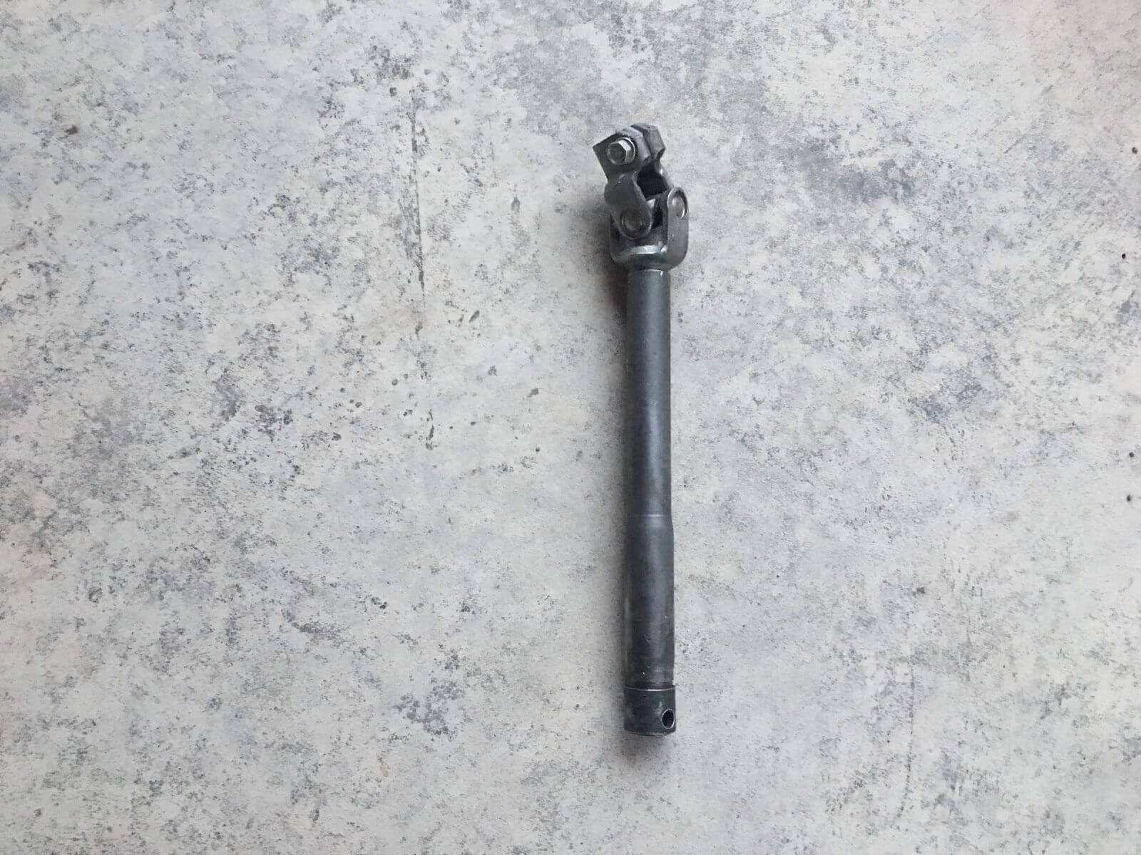 Used OEM 2007-2010 Ford Edge Intermediate Steering Shaft Lower Coupler OEM