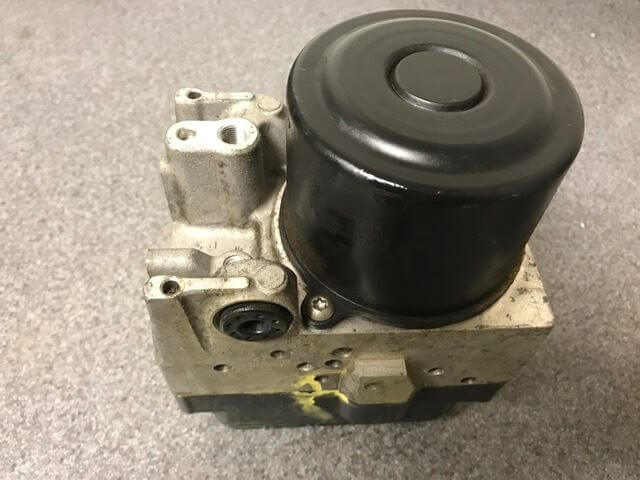 Used OEM 2006-2011 Lexus GS350 IS350 ABS Anti-Lock Brake Pump Actuator Assembly OEM
