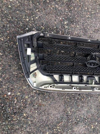 Used OEM 2007-2008 Toyota Tundra Upper Front Chrome Grille OEM