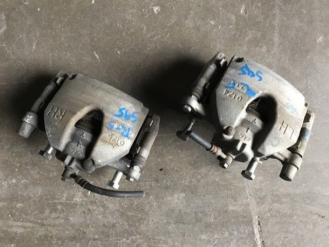 Used OEM 2007-2008 Infiniti G35 Sport Front Brake Caliper Set OEM